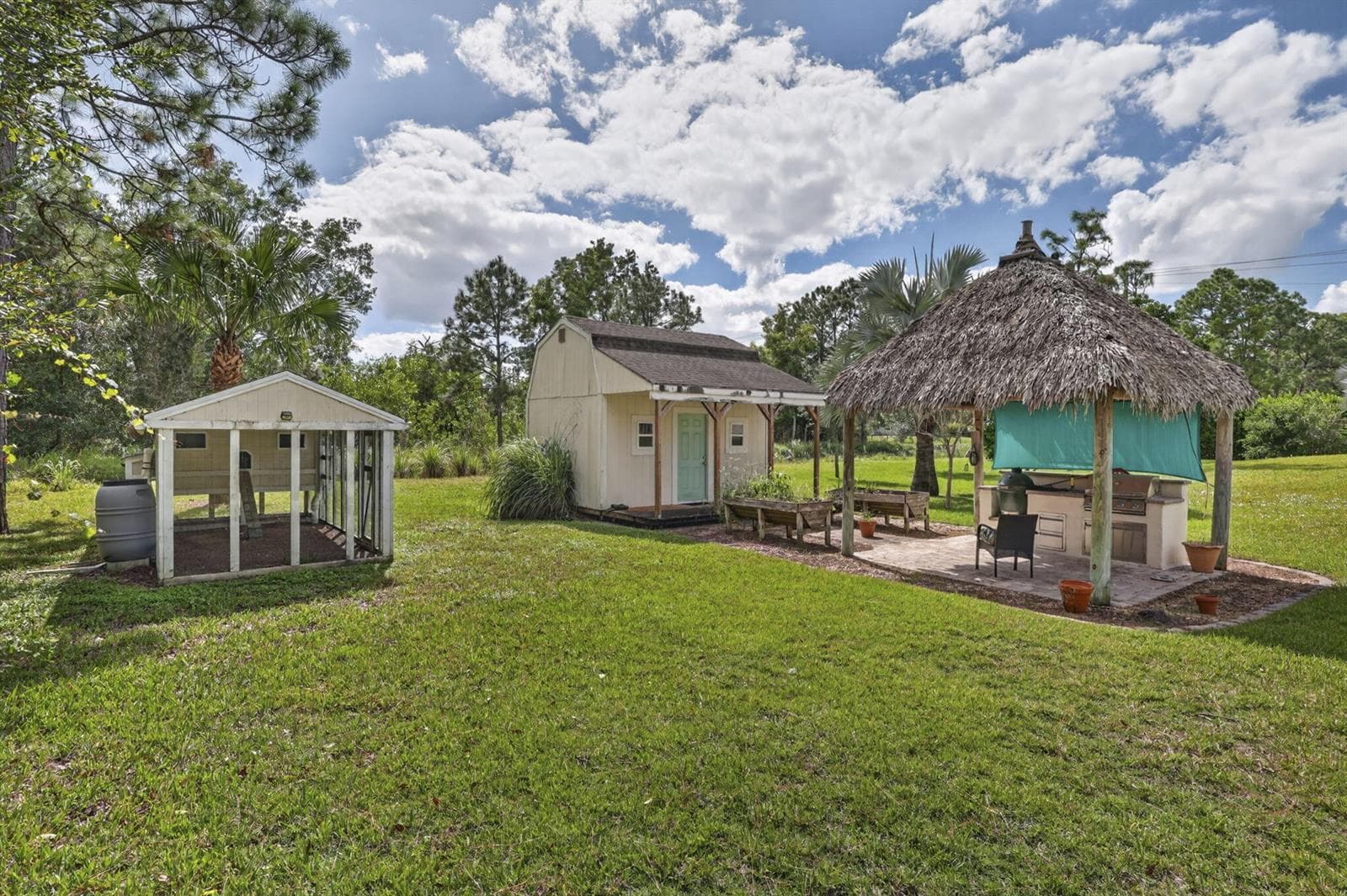 17496 72ND Road N photo 2