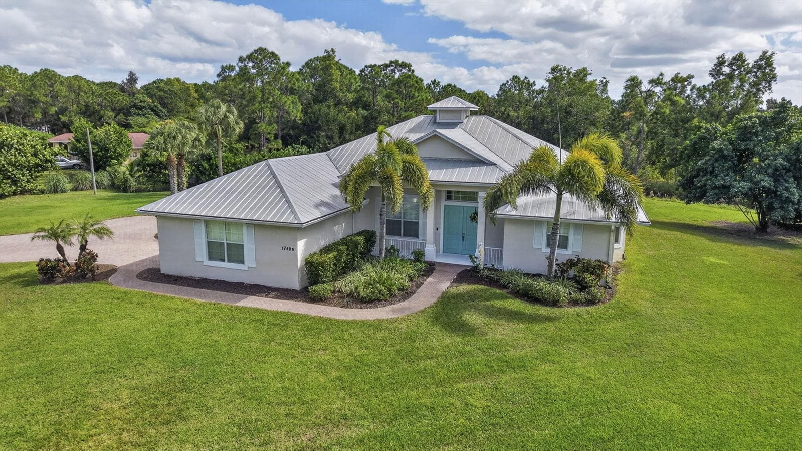 17496 72ND Road N photo 1