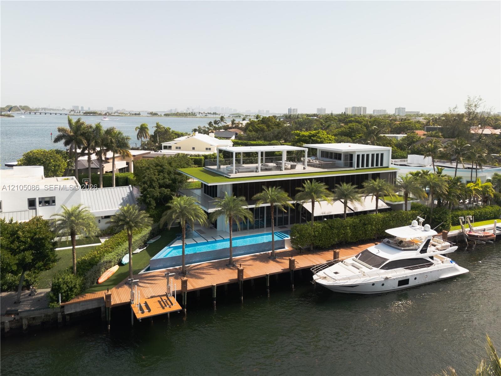 13390 Biscayne Bay Dr photo 24