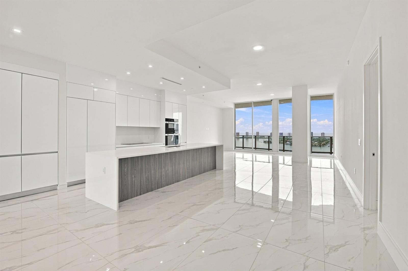 220 LAKE SHORE Drive 2306 photo 17