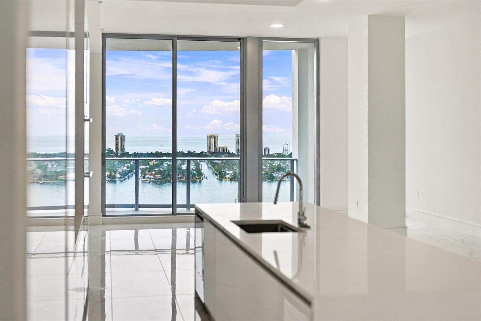 220 LAKE SHORE Drive 2306 photo 16