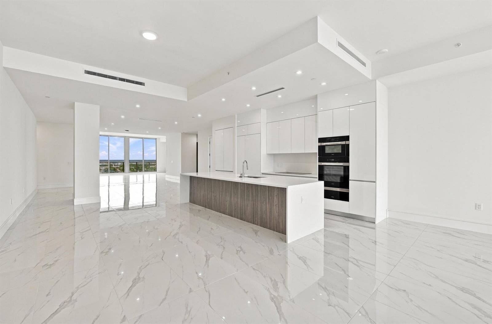 220 LAKE SHORE Drive 2306 photo 19