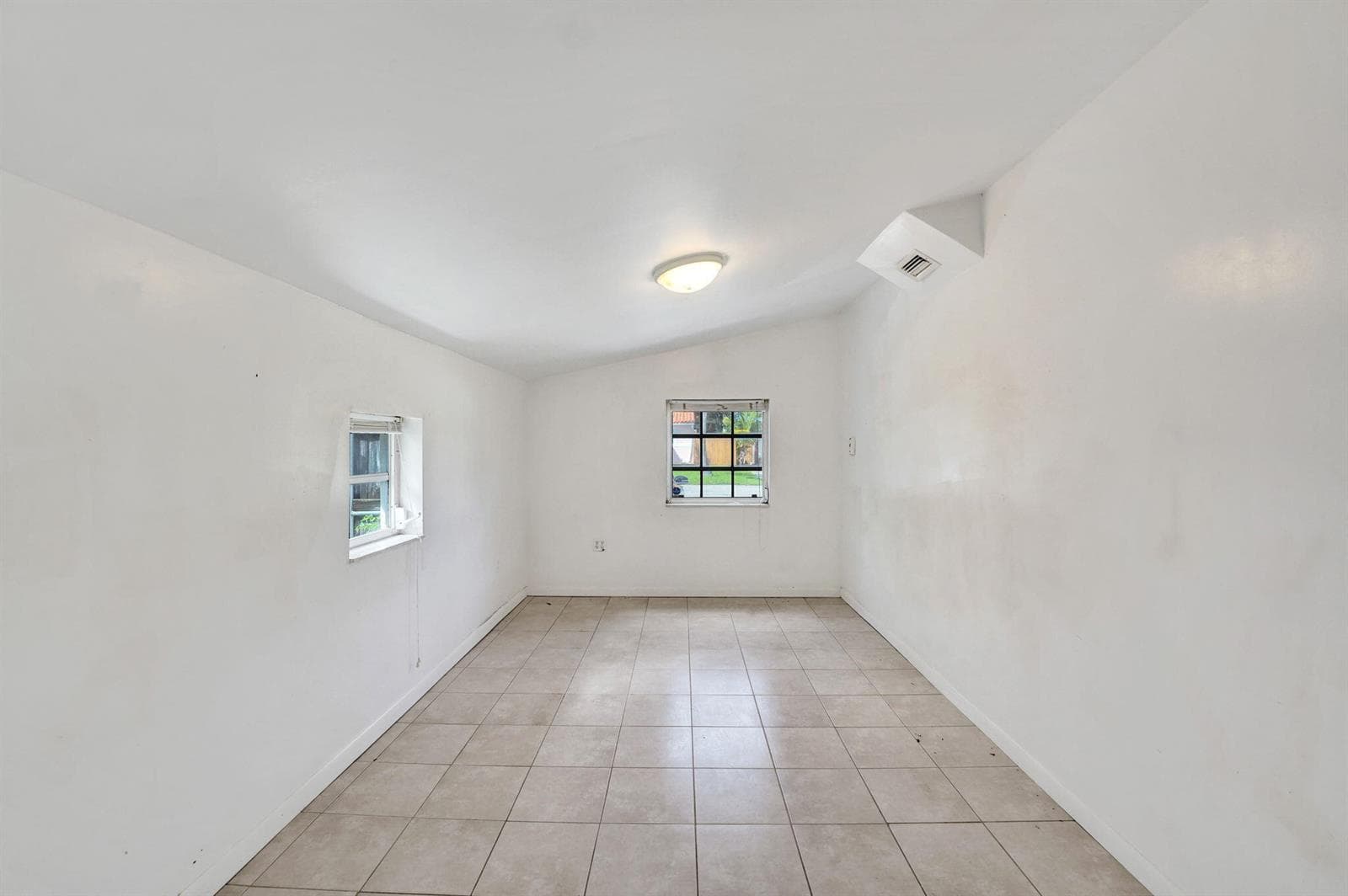 2714 SCOTT Street photo 20