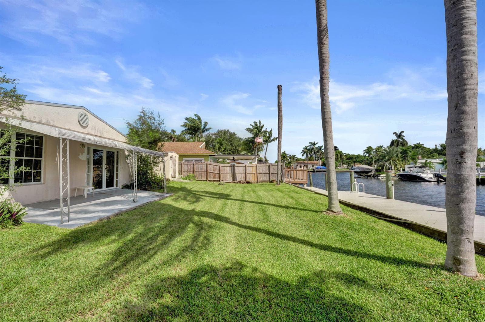 2714 SCOTT Street photo 9