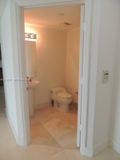 3301 NE 183rd St 1505 photo 13