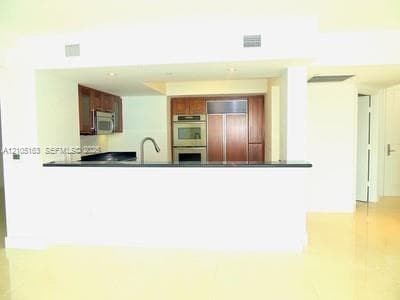 3301 NE 183rd St 1505 photo 12