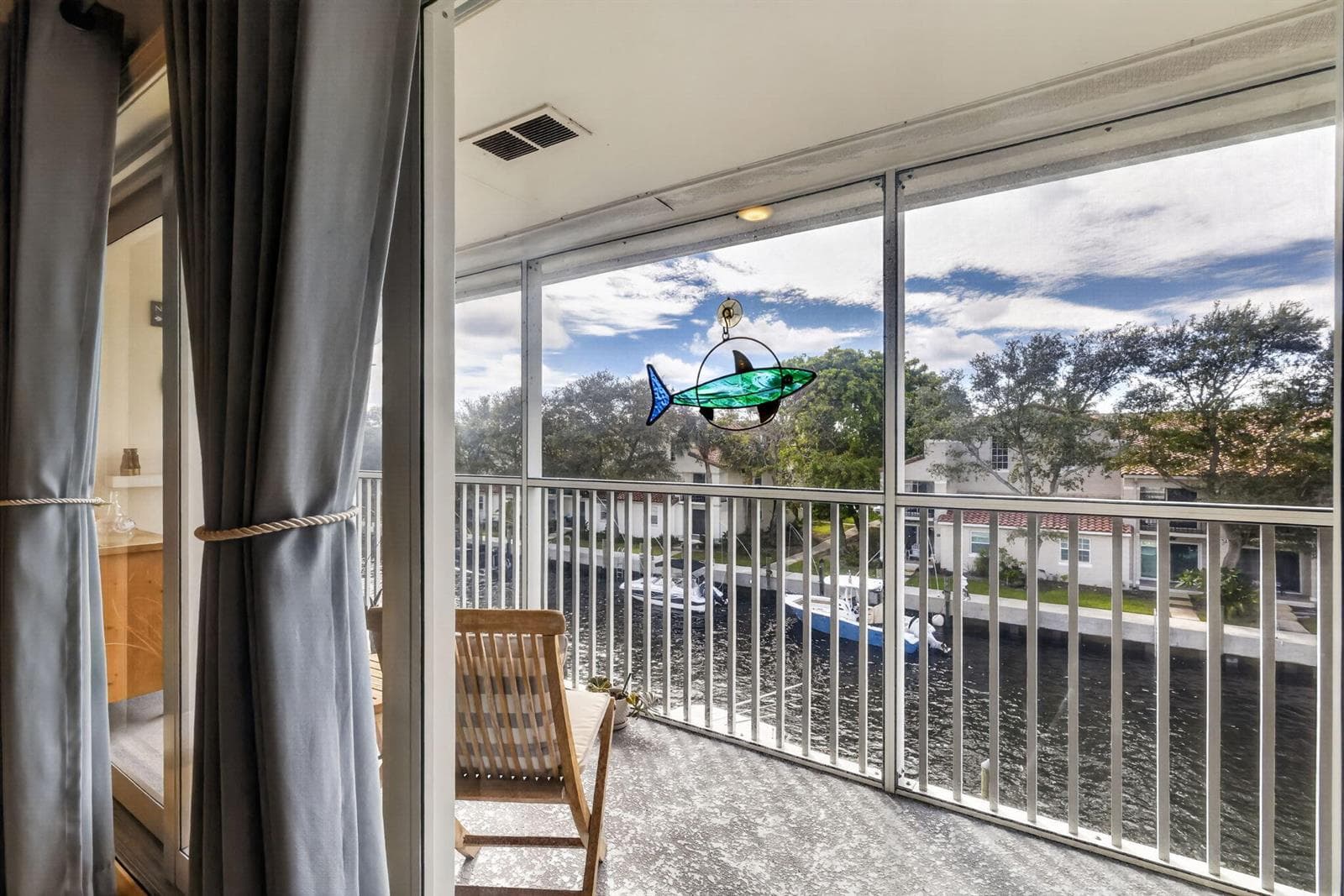 120 Lehane Terrace 308 photo 13
