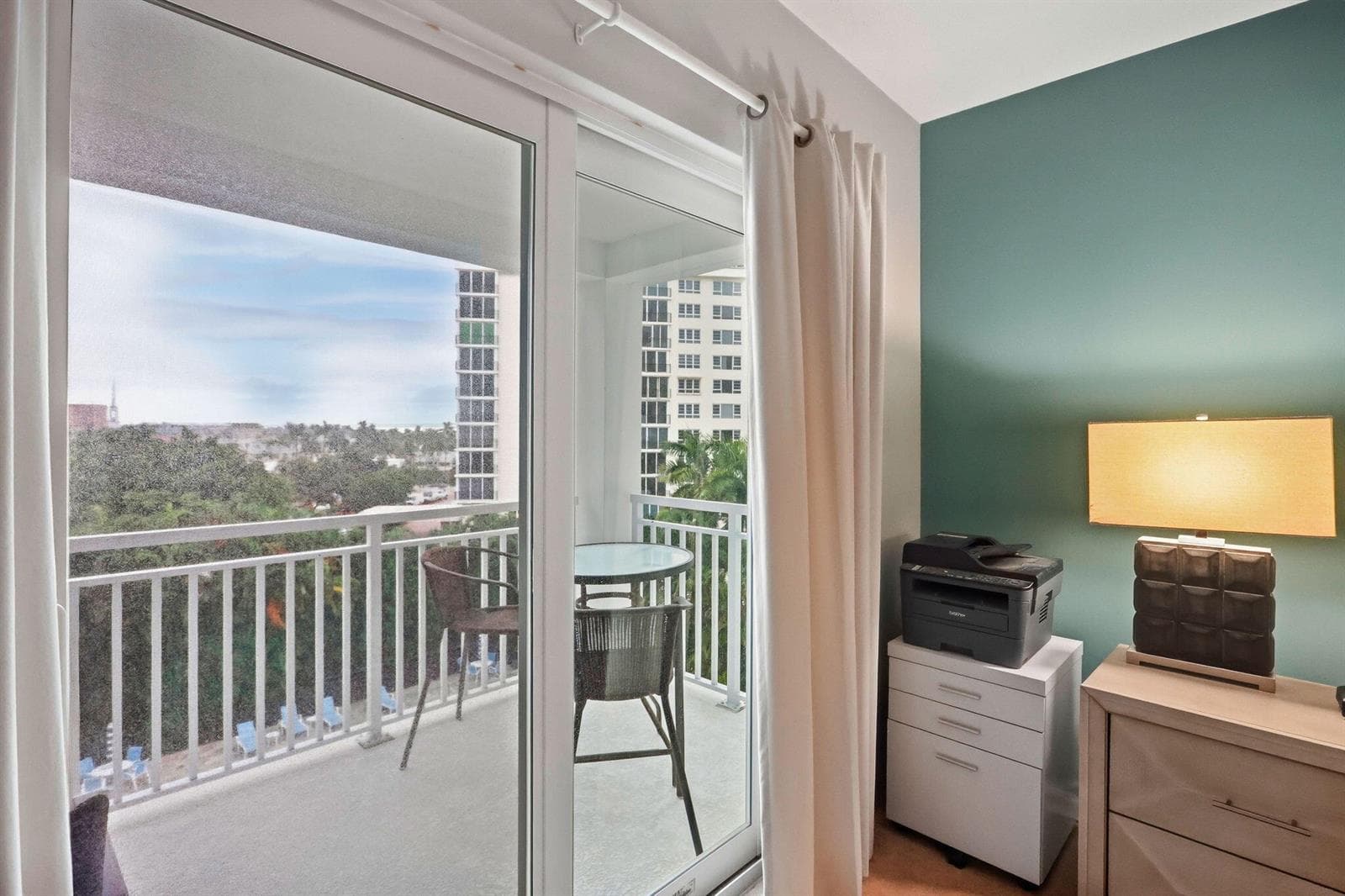1000 Lowry Street 5G photo 13
