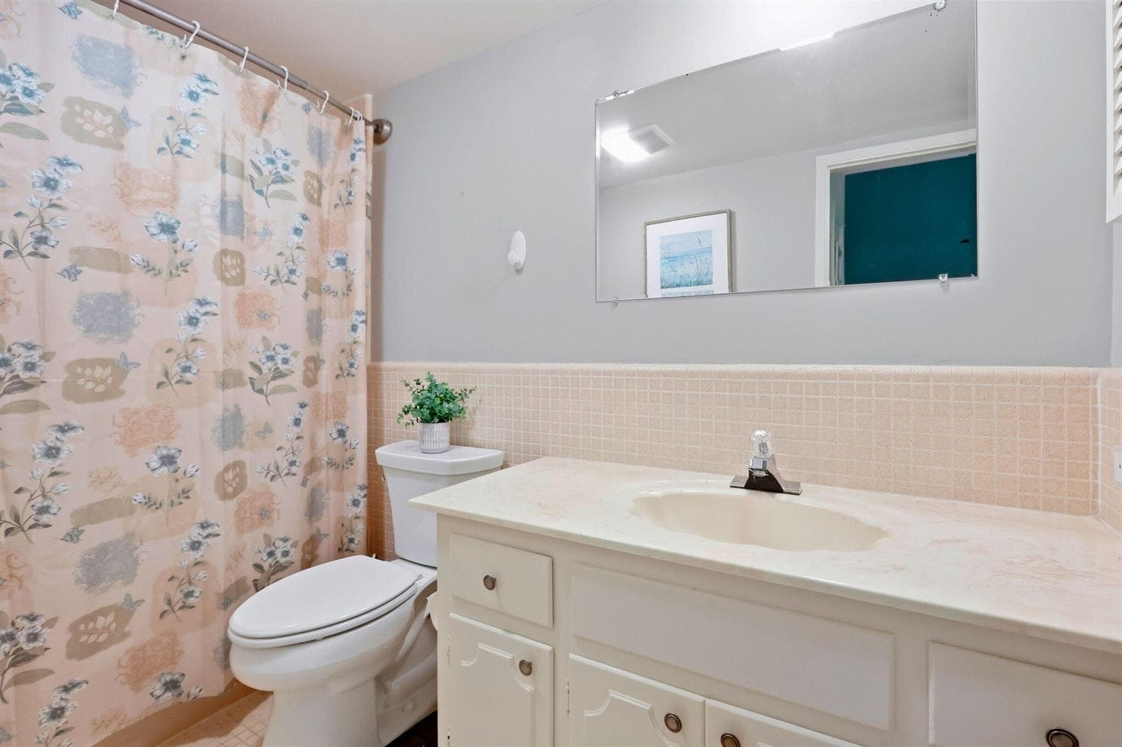 1000 Lowry Street 5G photo 16