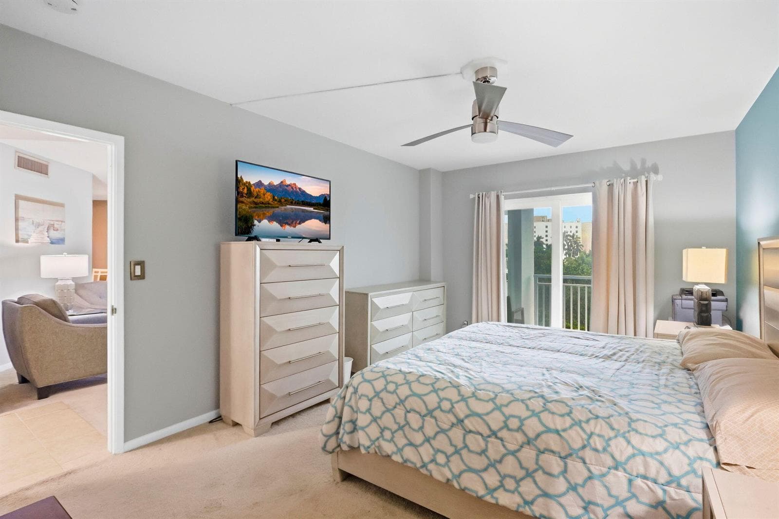 1000 Lowry Street 5G photo 12