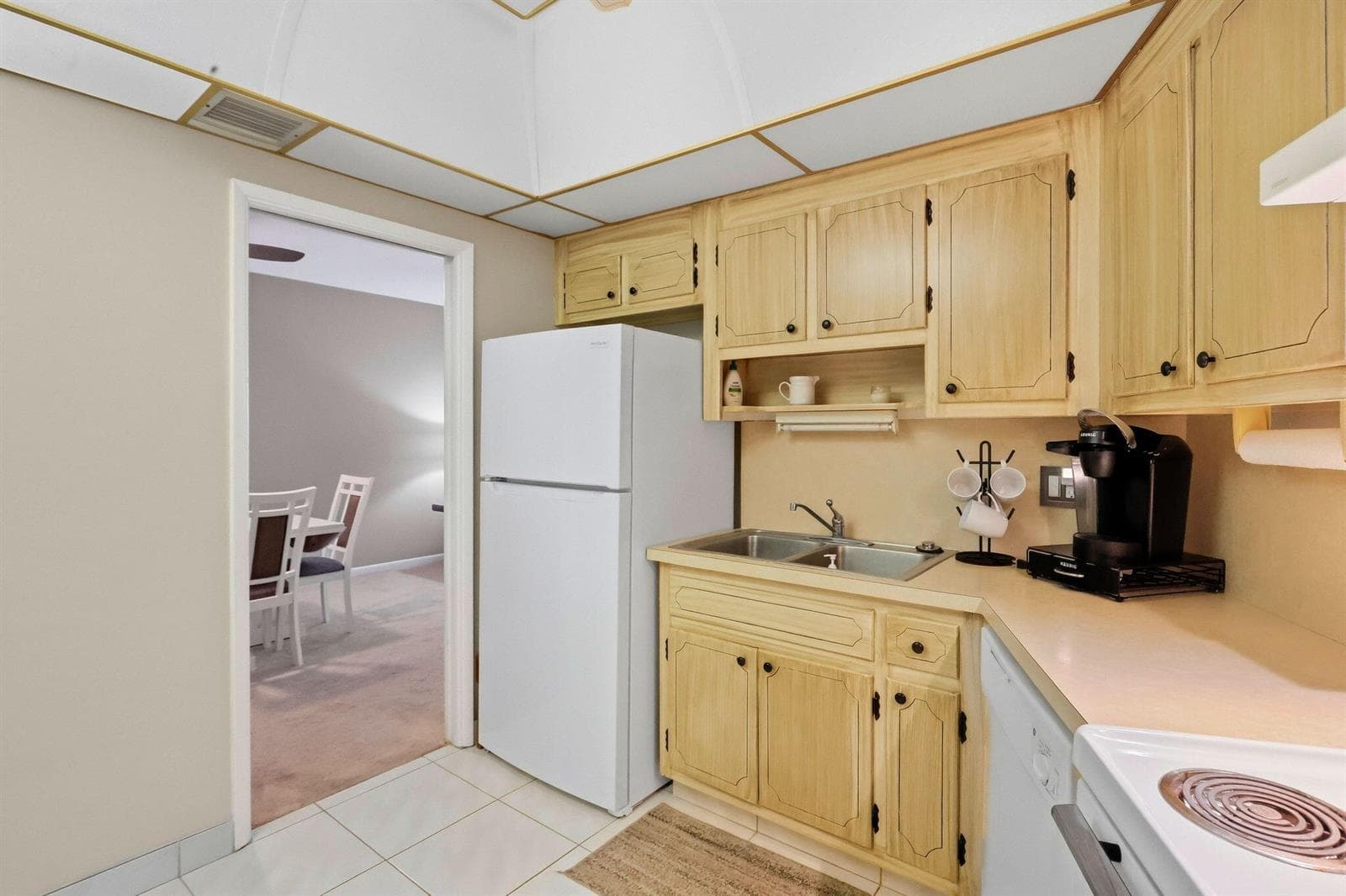 1000 Lowry Street 5G photo 10