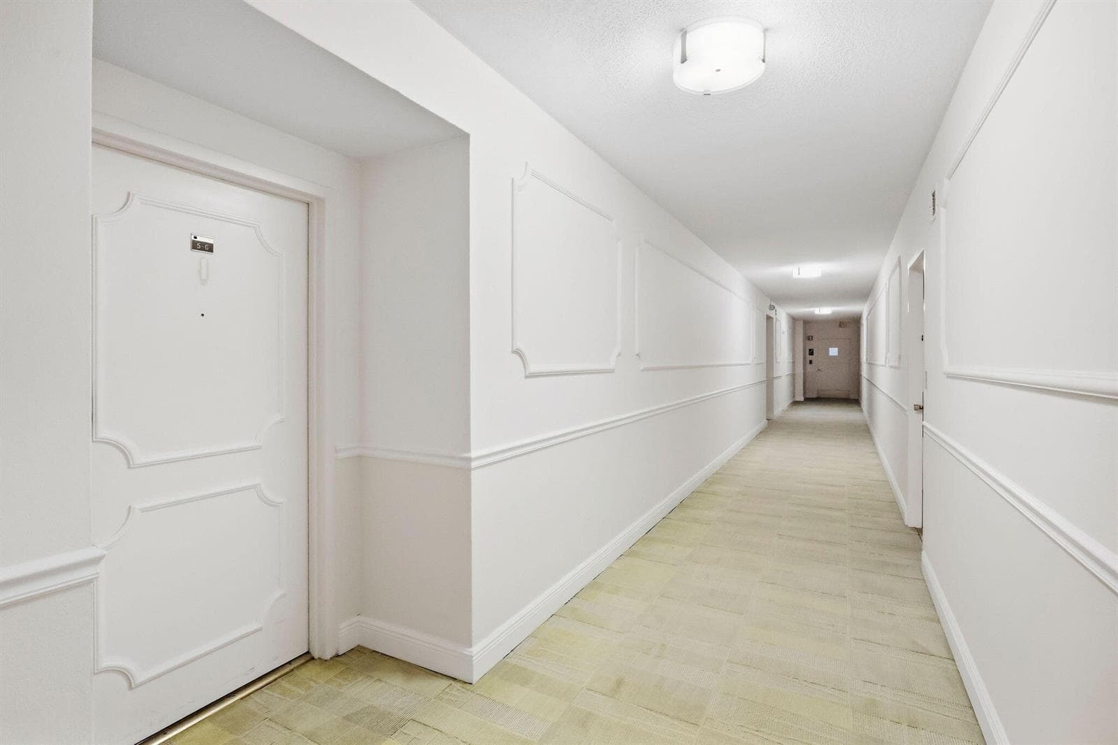 1000 Lowry Street 5G photo 19
