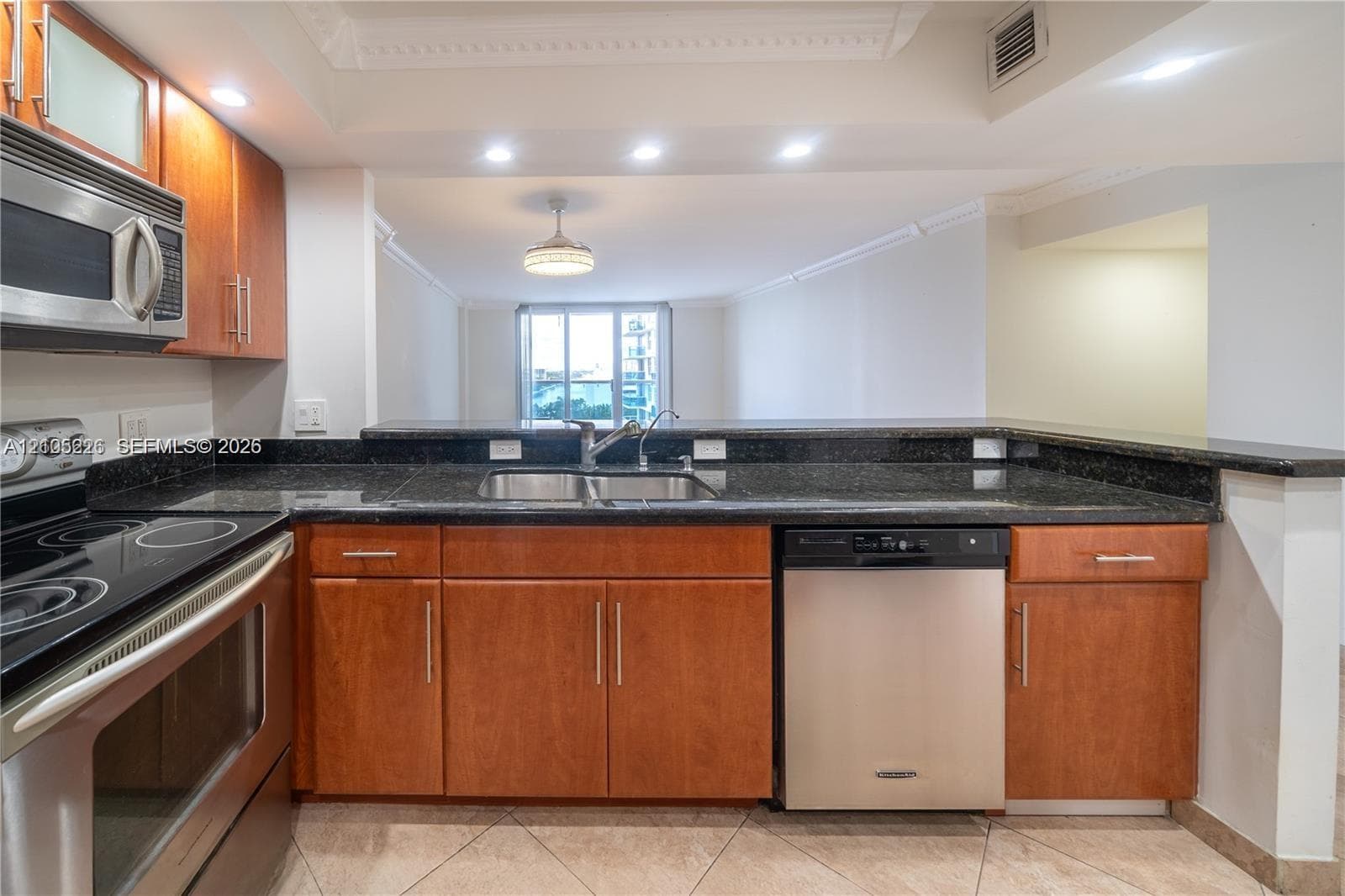 3800 S Ocean Dr 801 photo 3