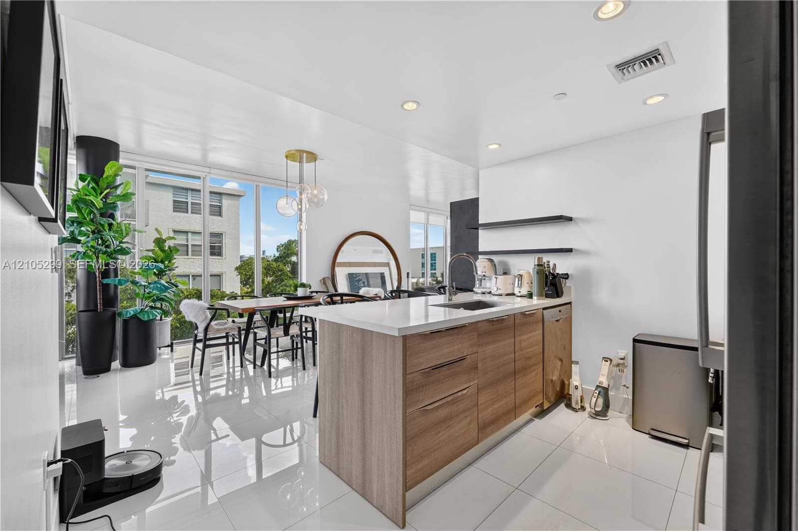 9940 W Bay Harbor Dr 6C-N photo 6