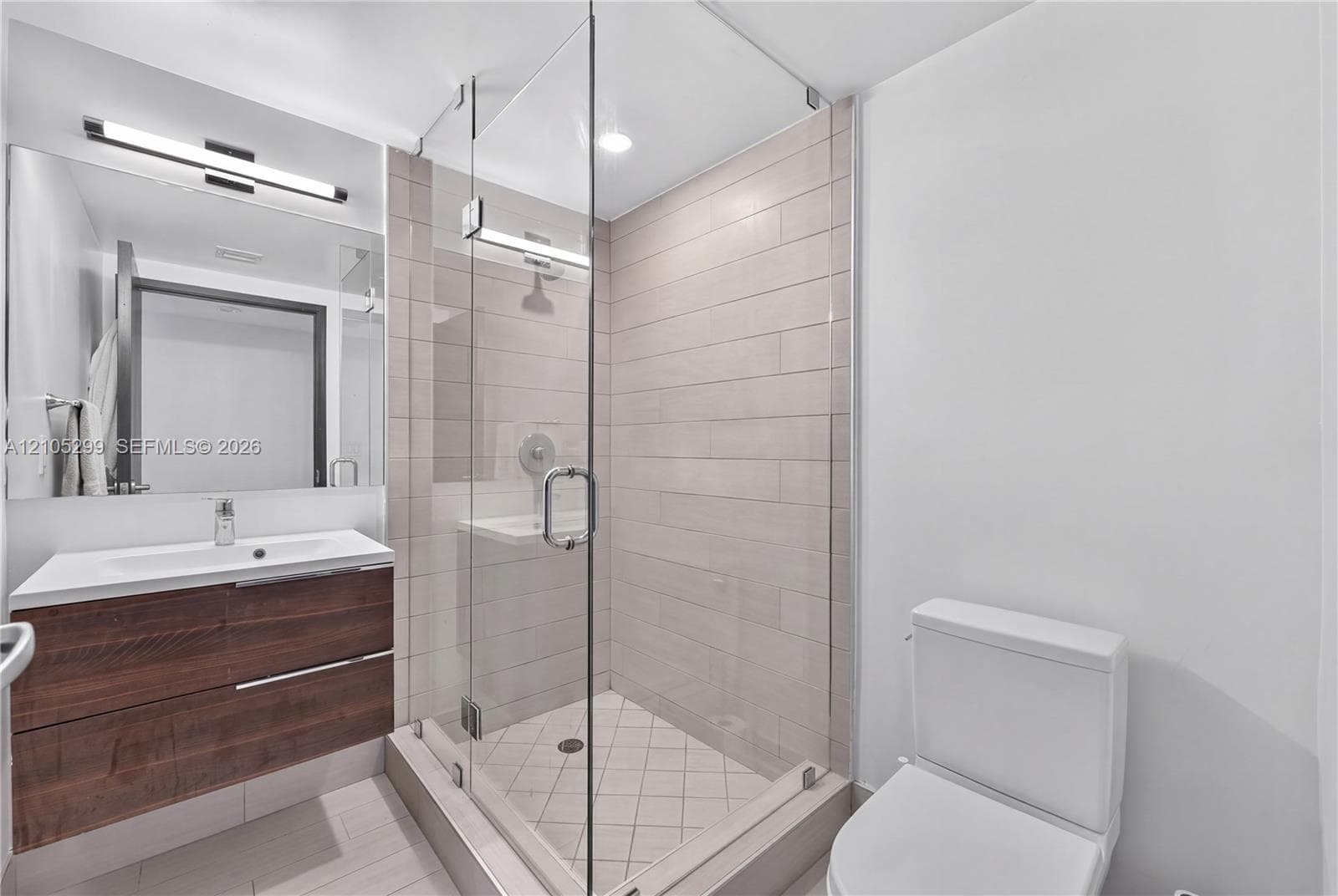 9940 W Bay Harbor Dr 6C-N photo 4