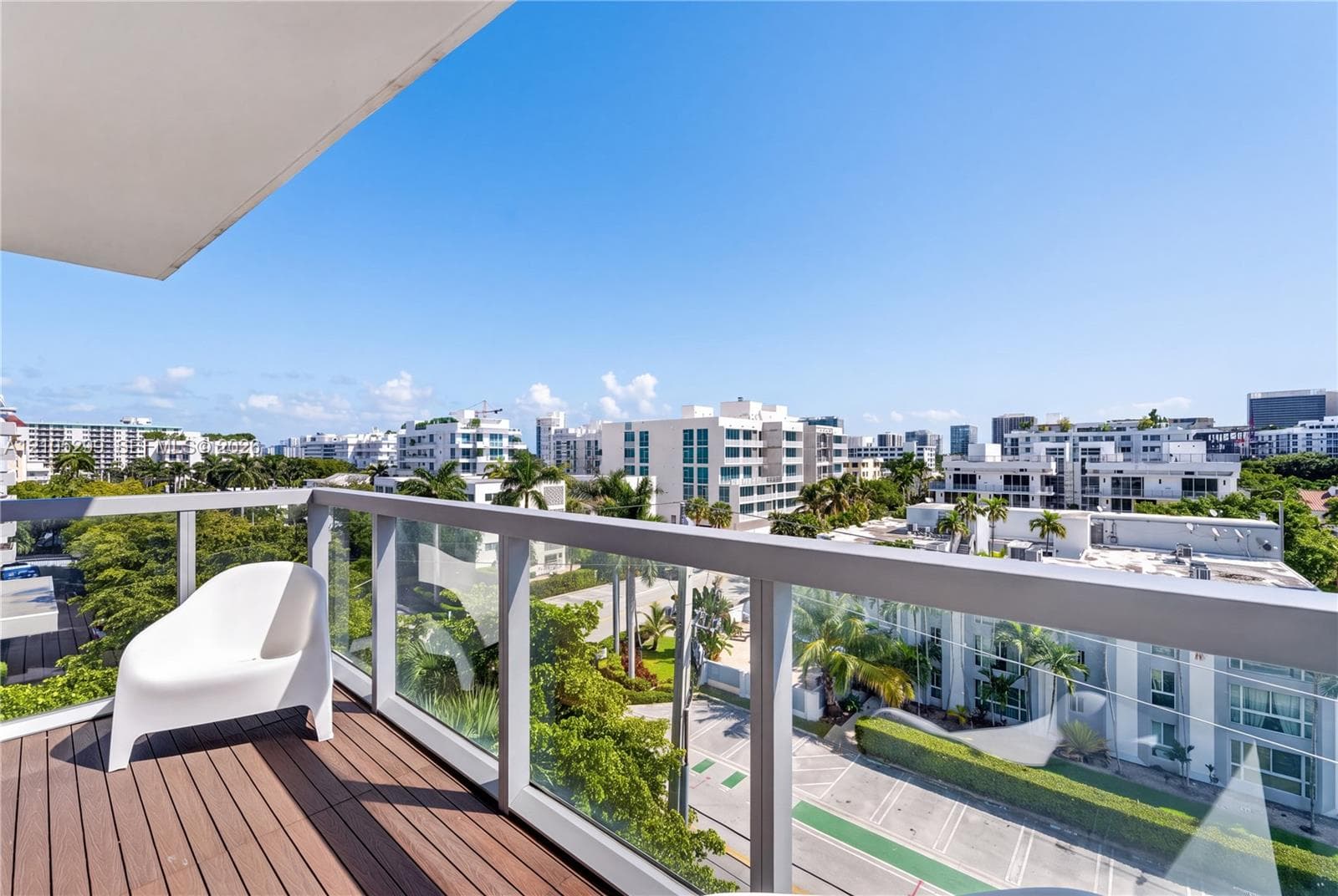 9940 W Bay Harbor Dr 6C-N photo 21
