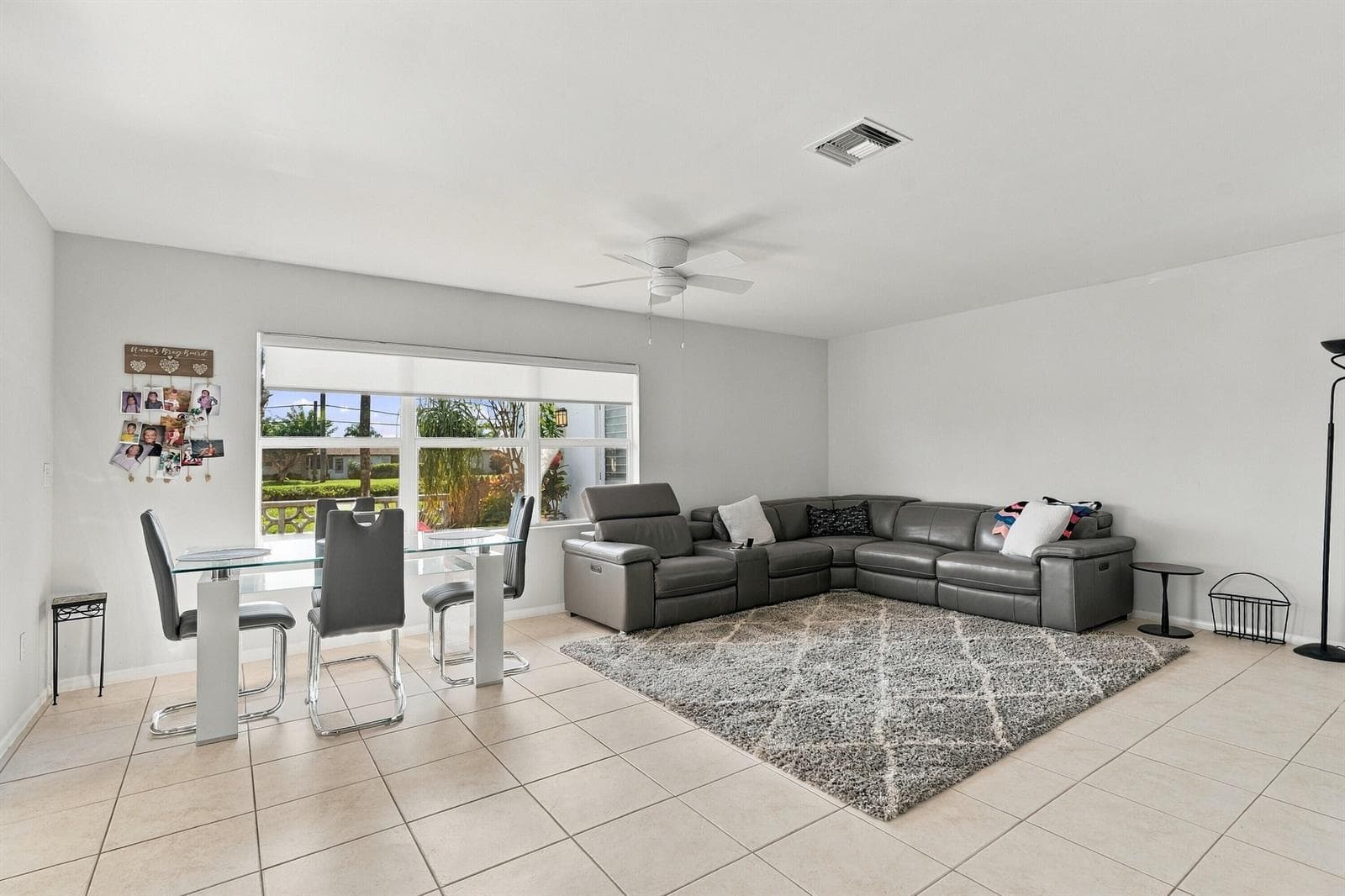 2886 FERNLEY Drive E 32 photo 3