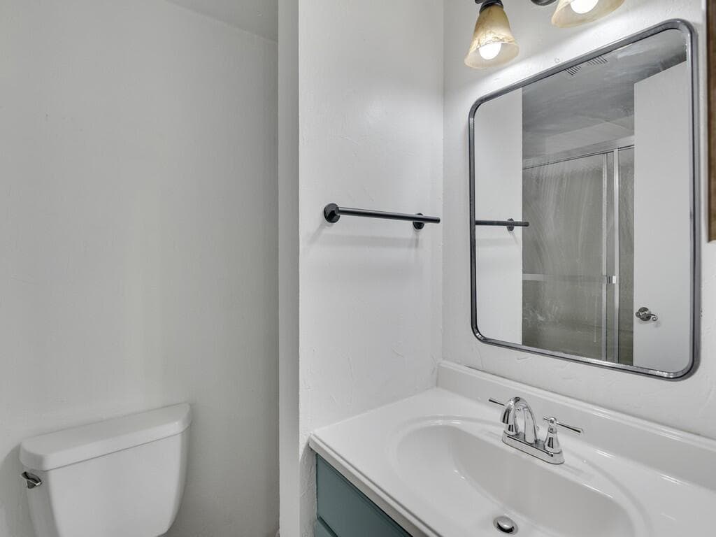 1845 ROBALO Drive 106D photo 13