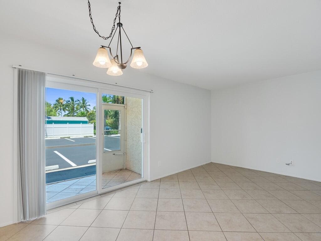 1845 ROBALO Drive 106D photo 7
