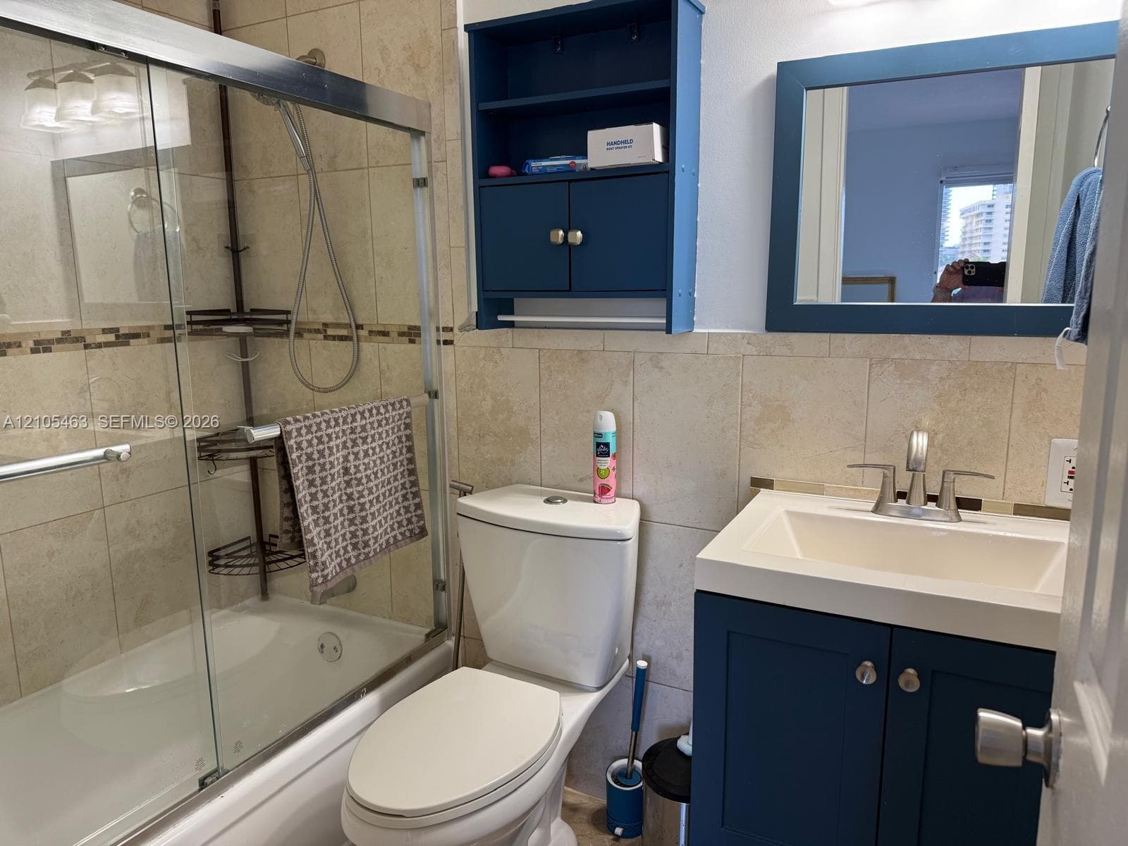 2420 Diana Dr 407 photo 12