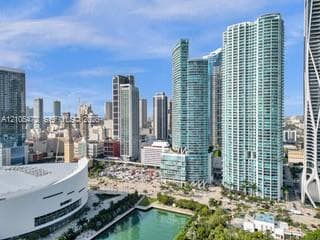 888 Biscayne Blvd 811 photo 17