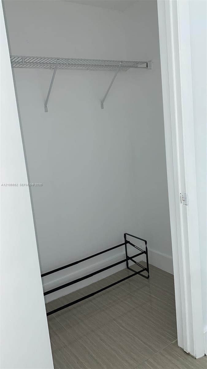 90 SW 3rd St 3907 photo 22