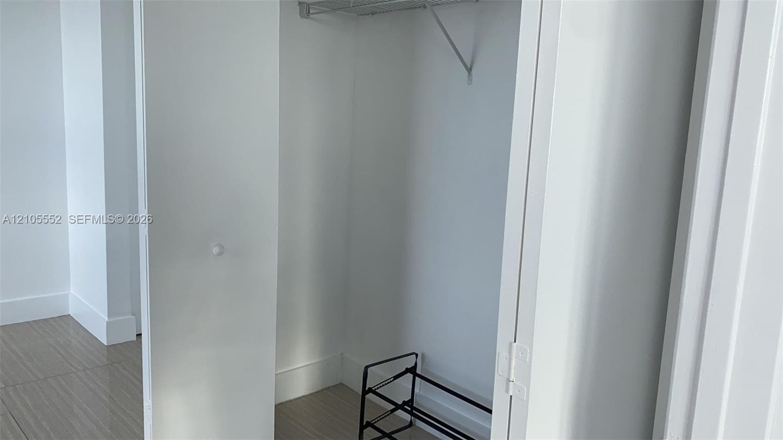 90 SW 3rd St 3907 photo 21