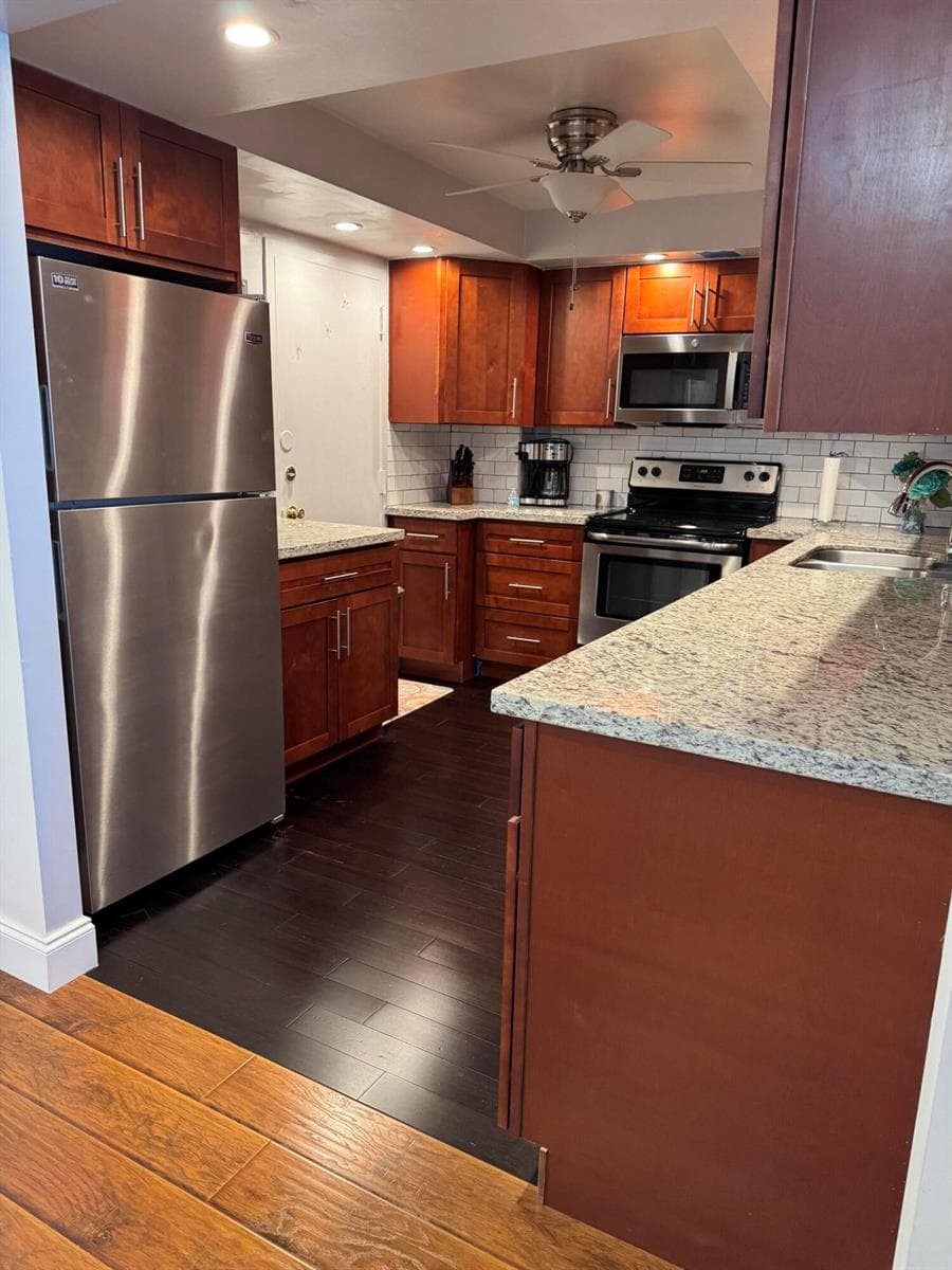 427 GOLDEN ISLES 9G photo 7