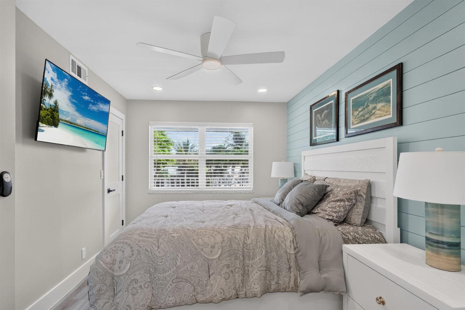 200 N El Mar Drive B202 photo 22