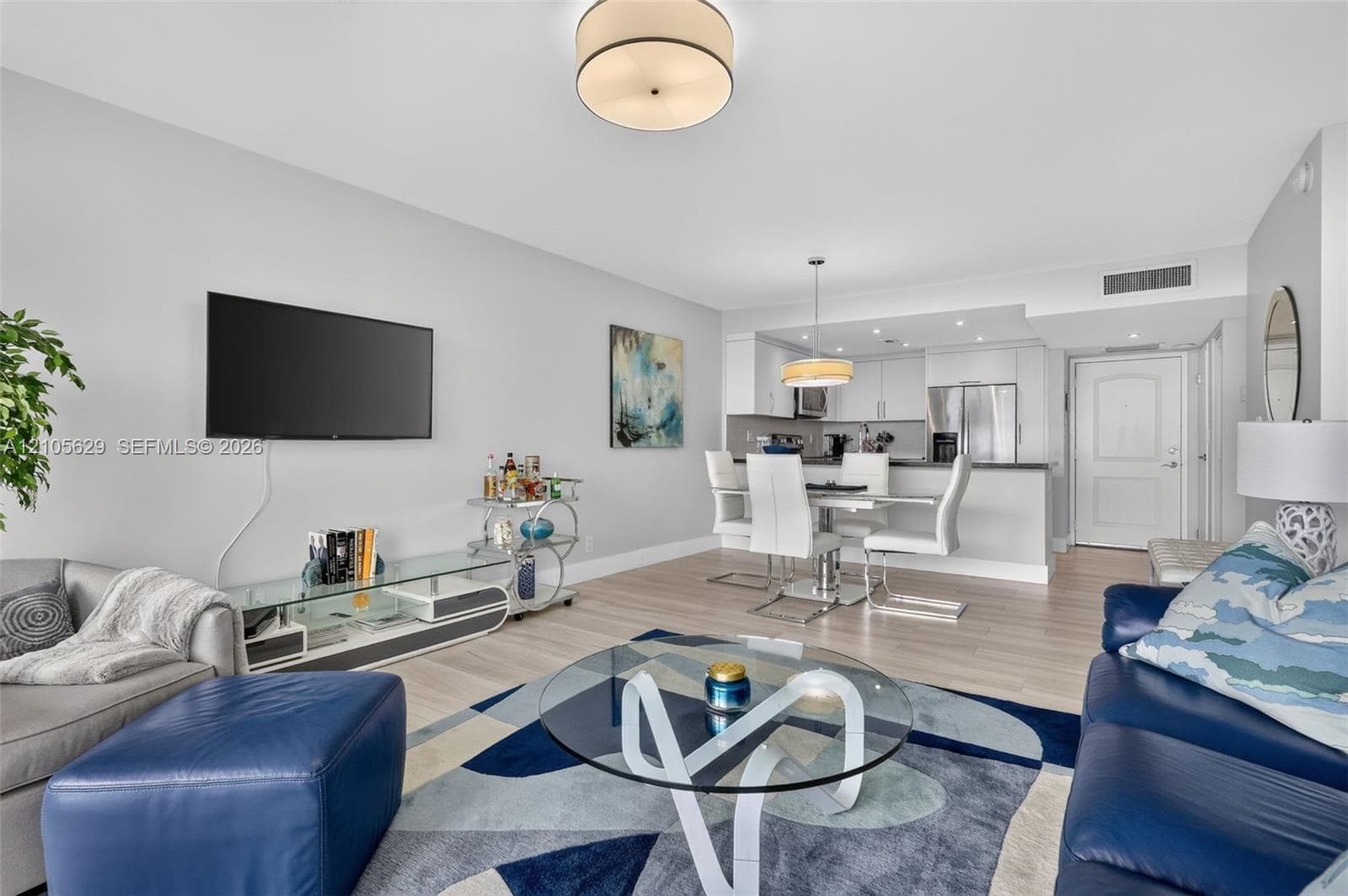 100 Bayview Dr 710 photo 13