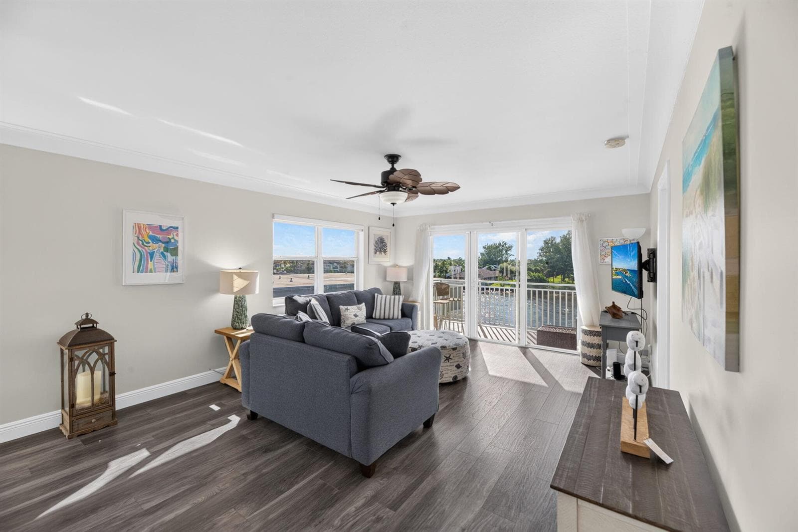 1111 N RIVERSIDE Drive 401 photo 13