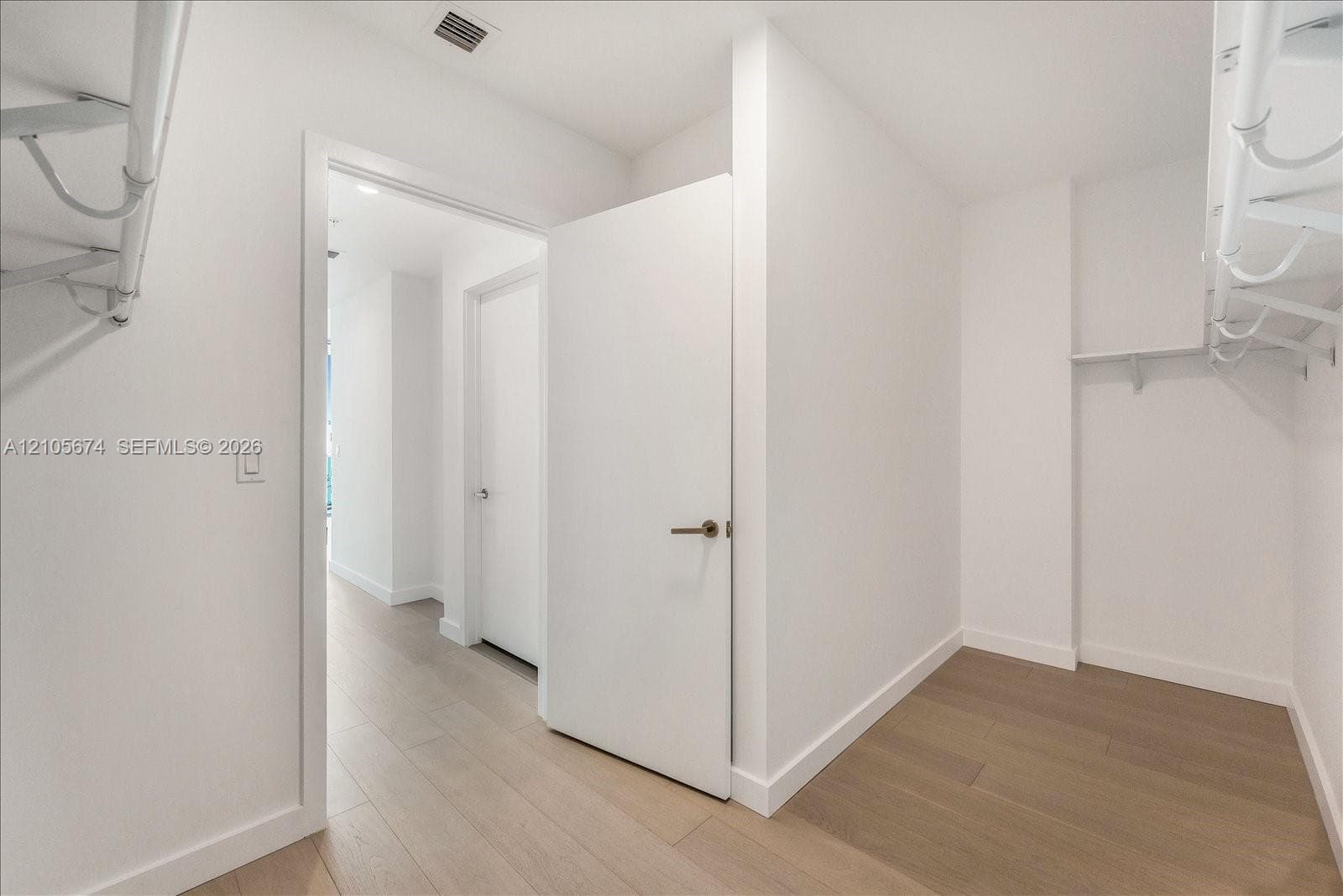 9201 E Bay Harbor Dr 710 photo 19