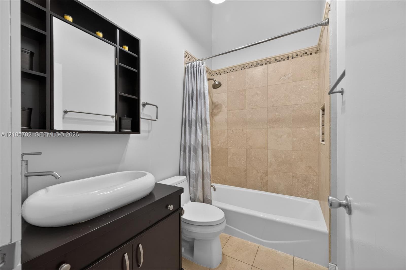 3726 NE 166th St 116 photo 25