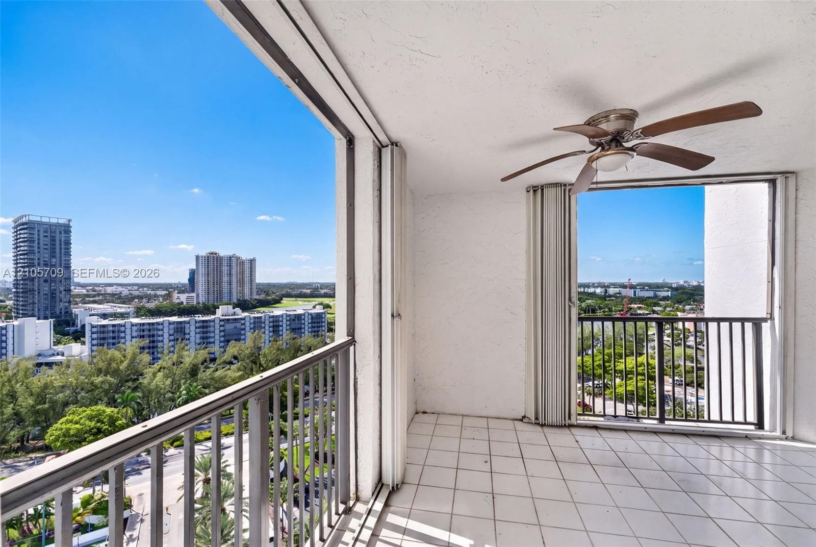 300 Three Islands Blvd 516 photo 13