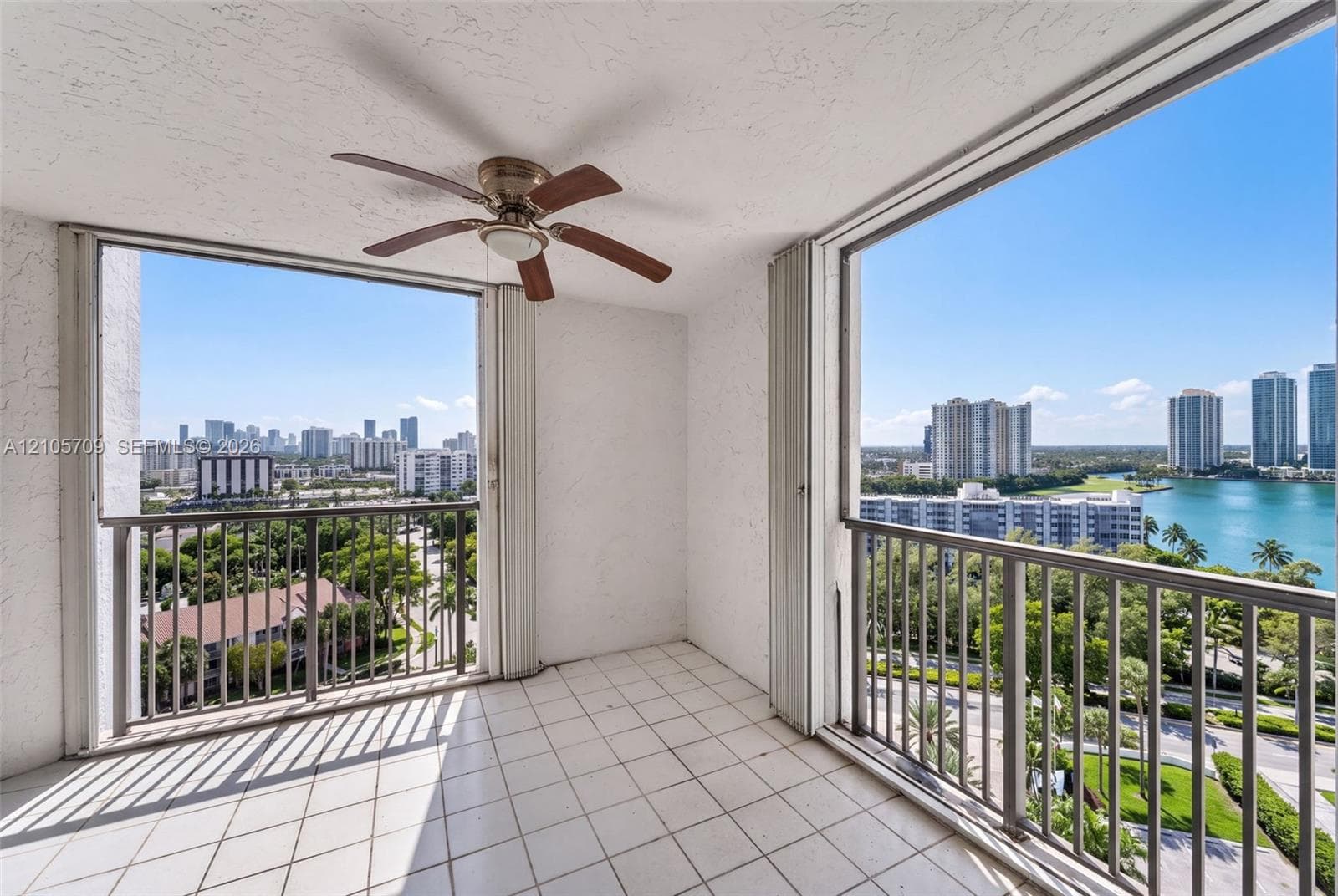 300 Three Islands Blvd 516 photo 12