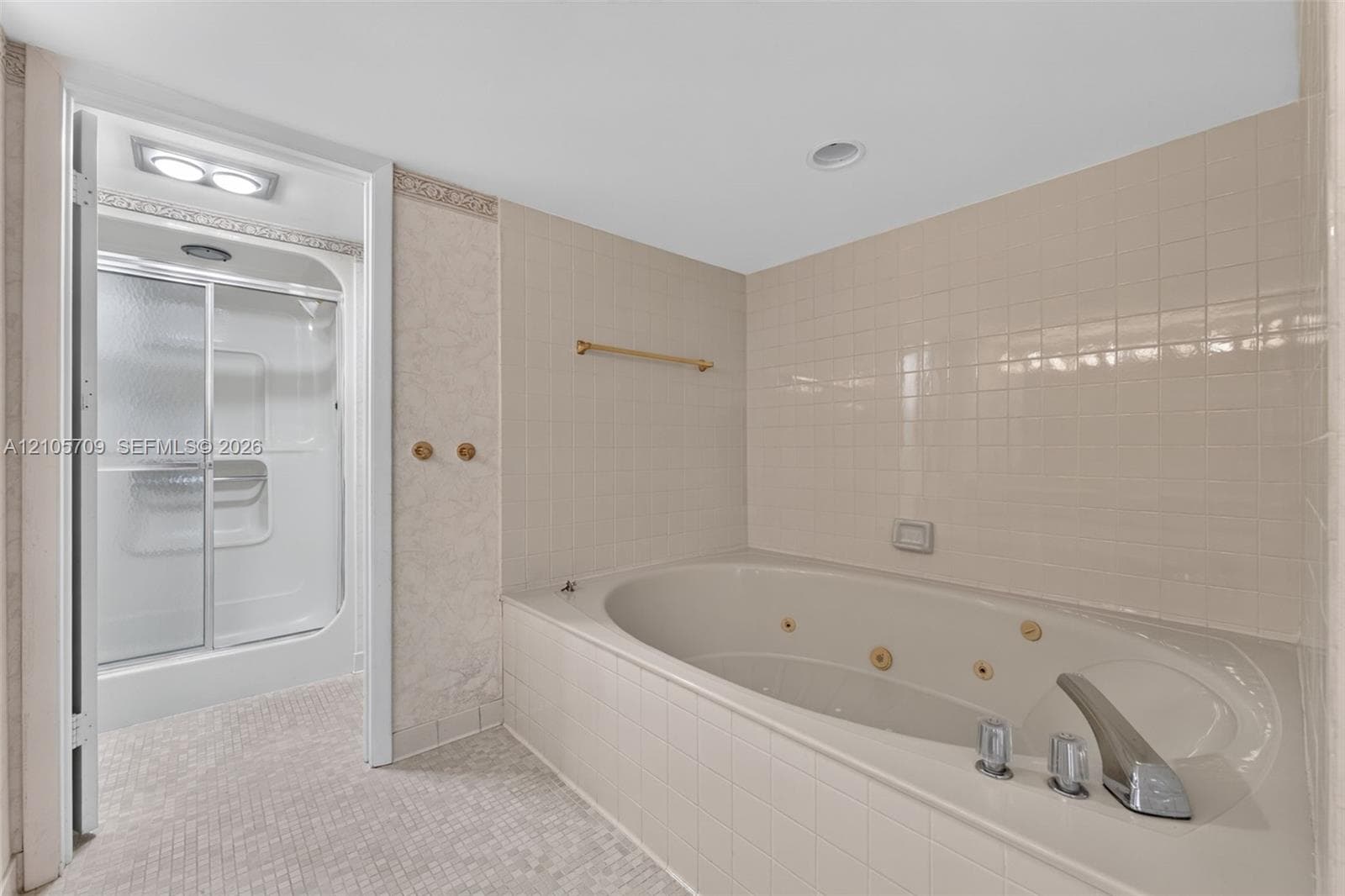 300 Three Islands Blvd 516 photo 25