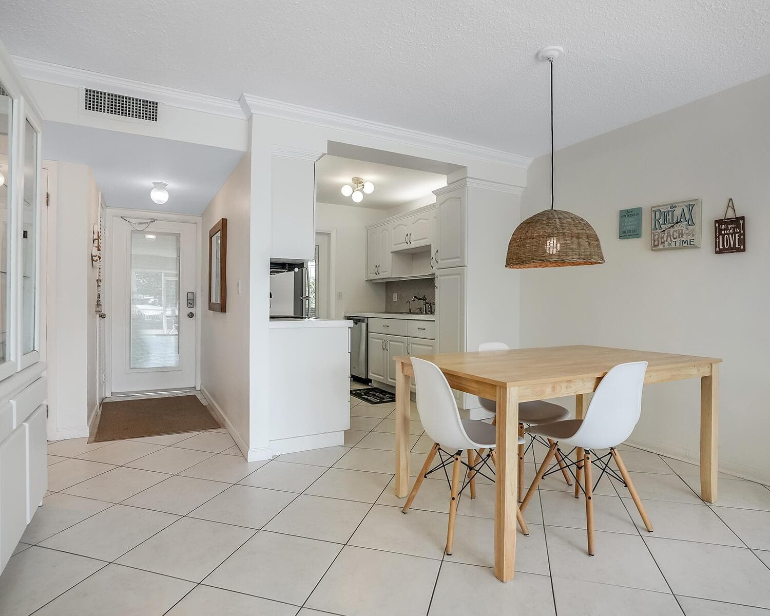 2600 DIANA Drive 107 photo 3