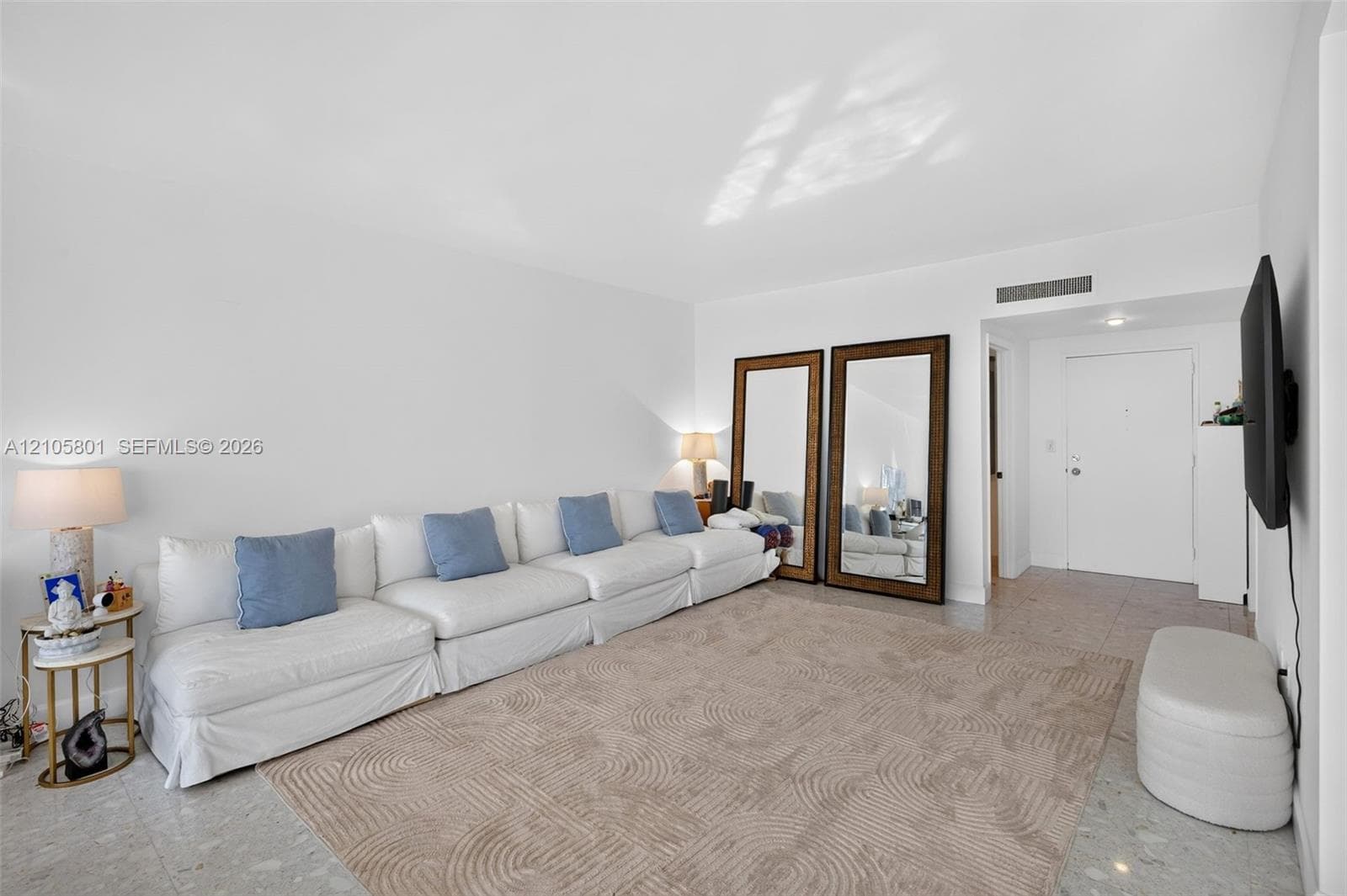 9102 W Bay Harbor Dr 9BW photo 4