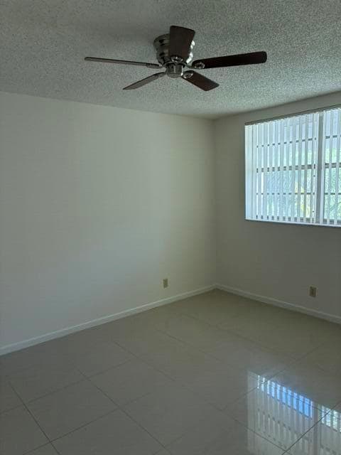 2845 SW 22nd Avenue 2010 photo 7