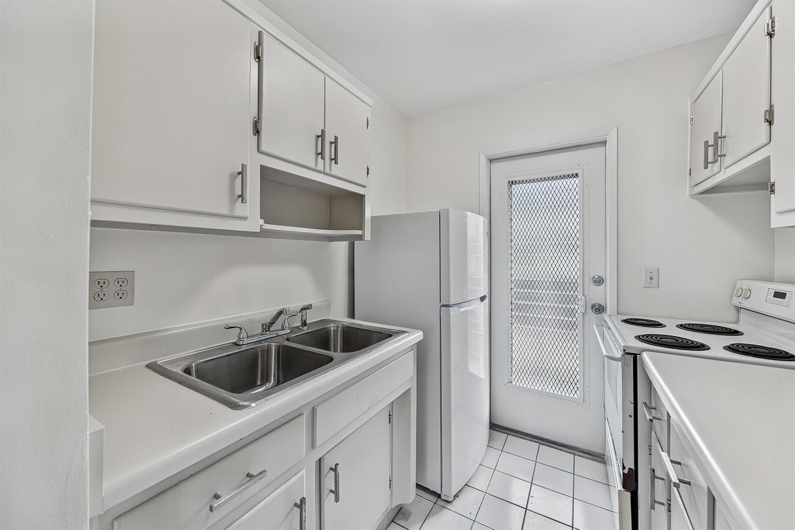 1430 Cordova Road 24D photo 9