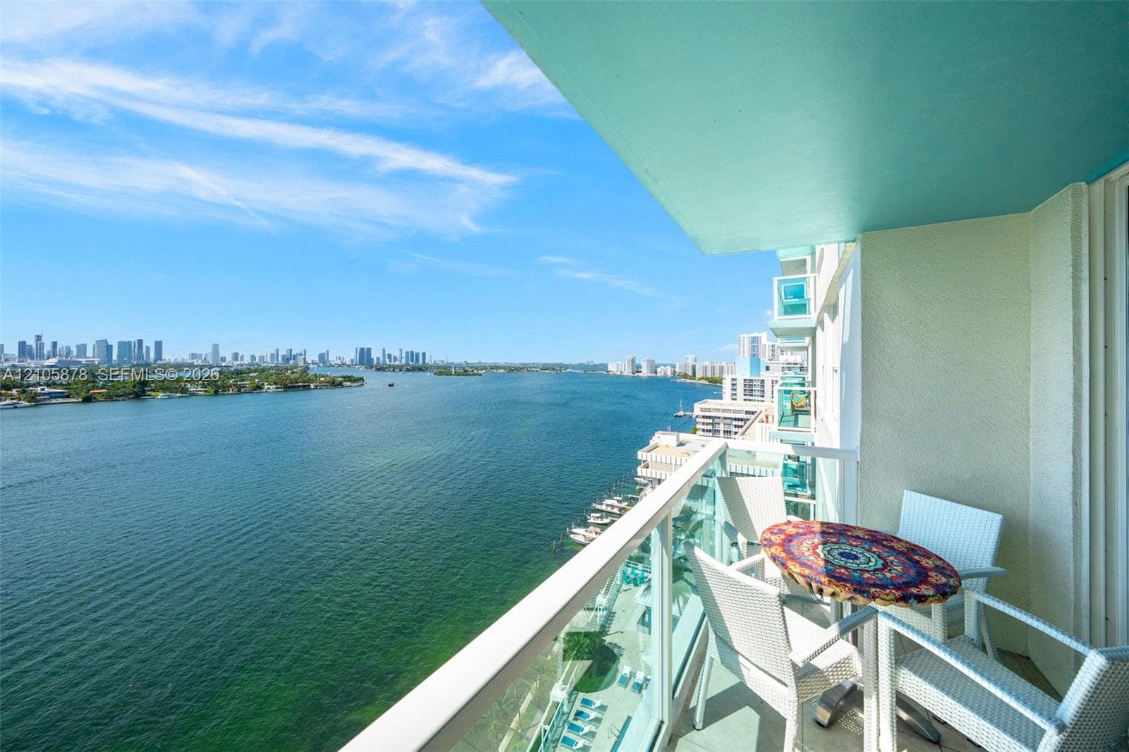 650 West Ave 1807 photo 8