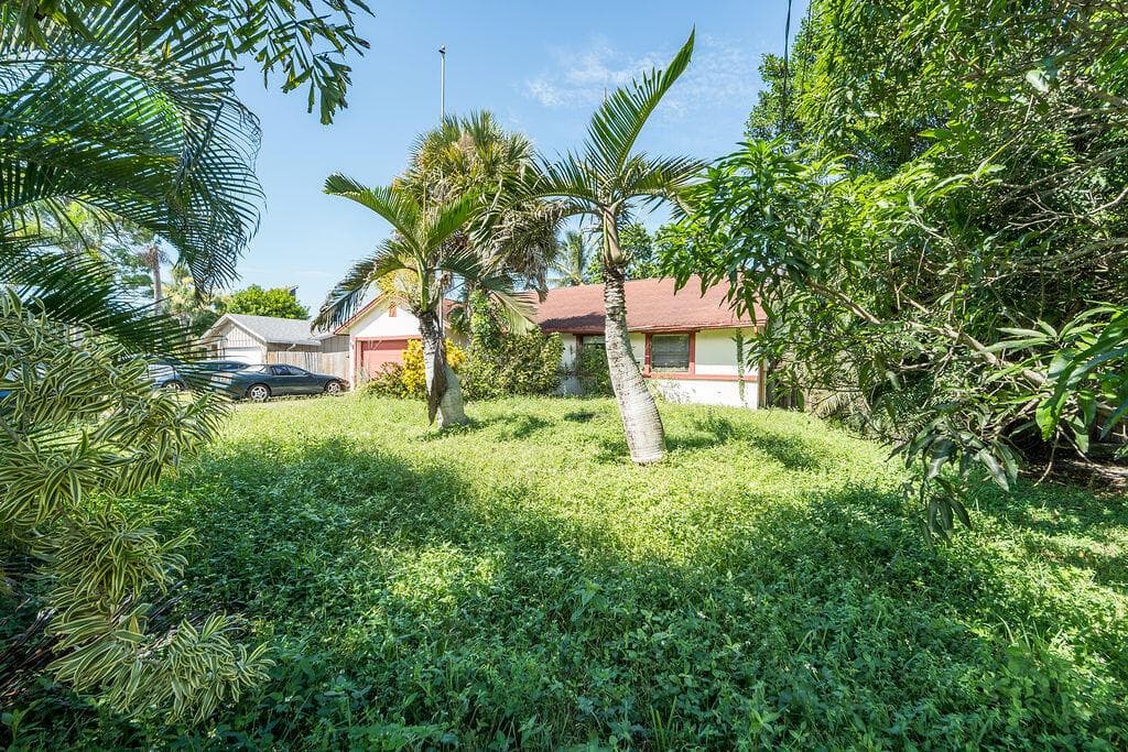 7625 CANAL Drive photo 3