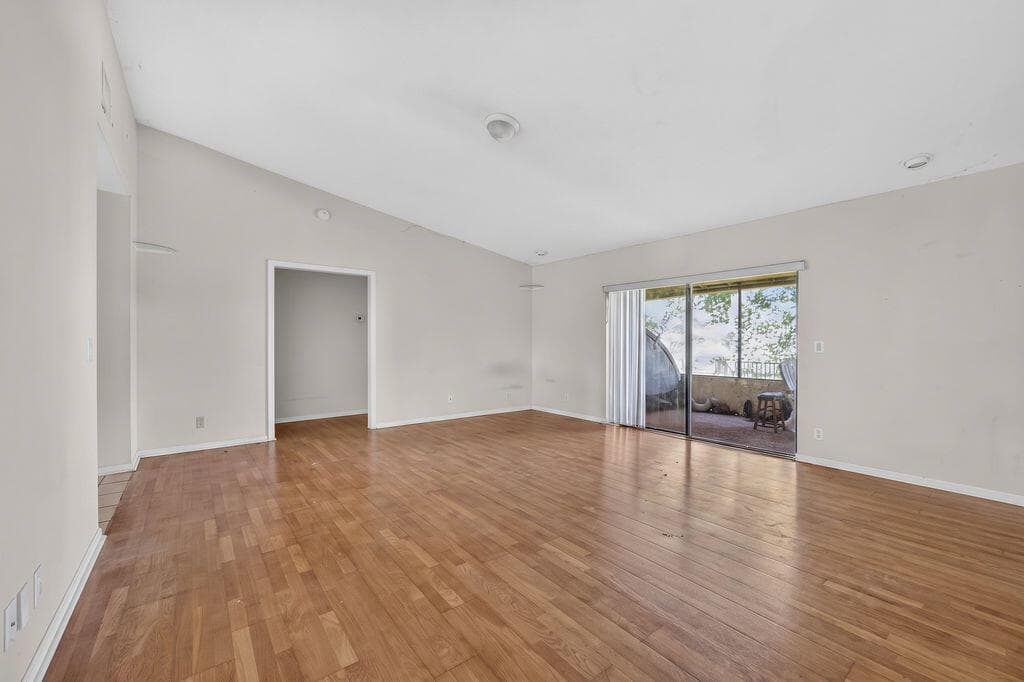 7625 CANAL Drive photo 21