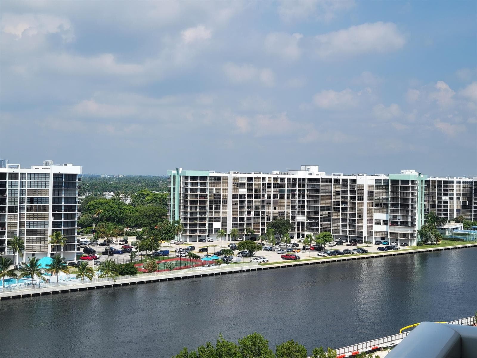 3800 S OCEAN Drive 1022 photo 22