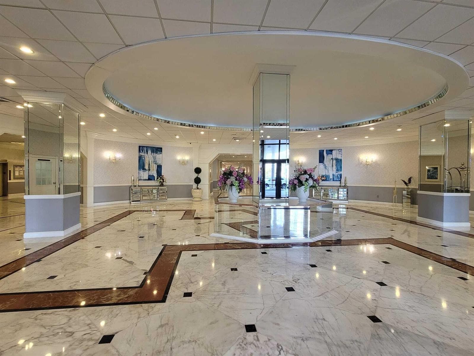 3800 S OCEAN Drive 1022 photo 3