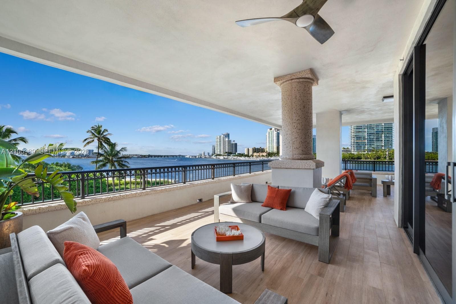 6800 Fisher Island Dr 6823 photo 25