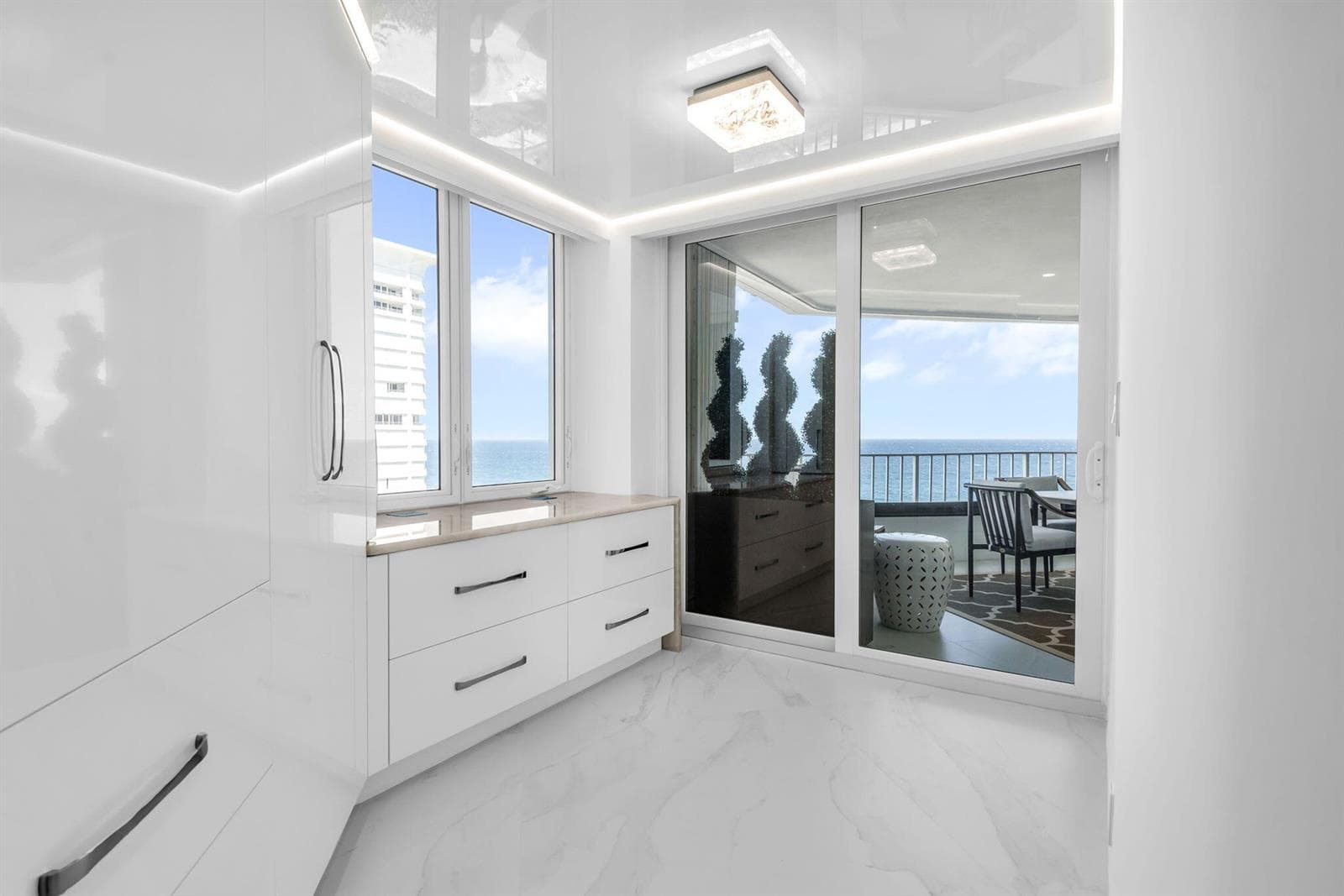 550 S Ocean Boulevard 1205 photo 9