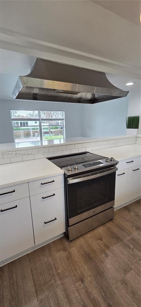 2827 Arthur St photo 12