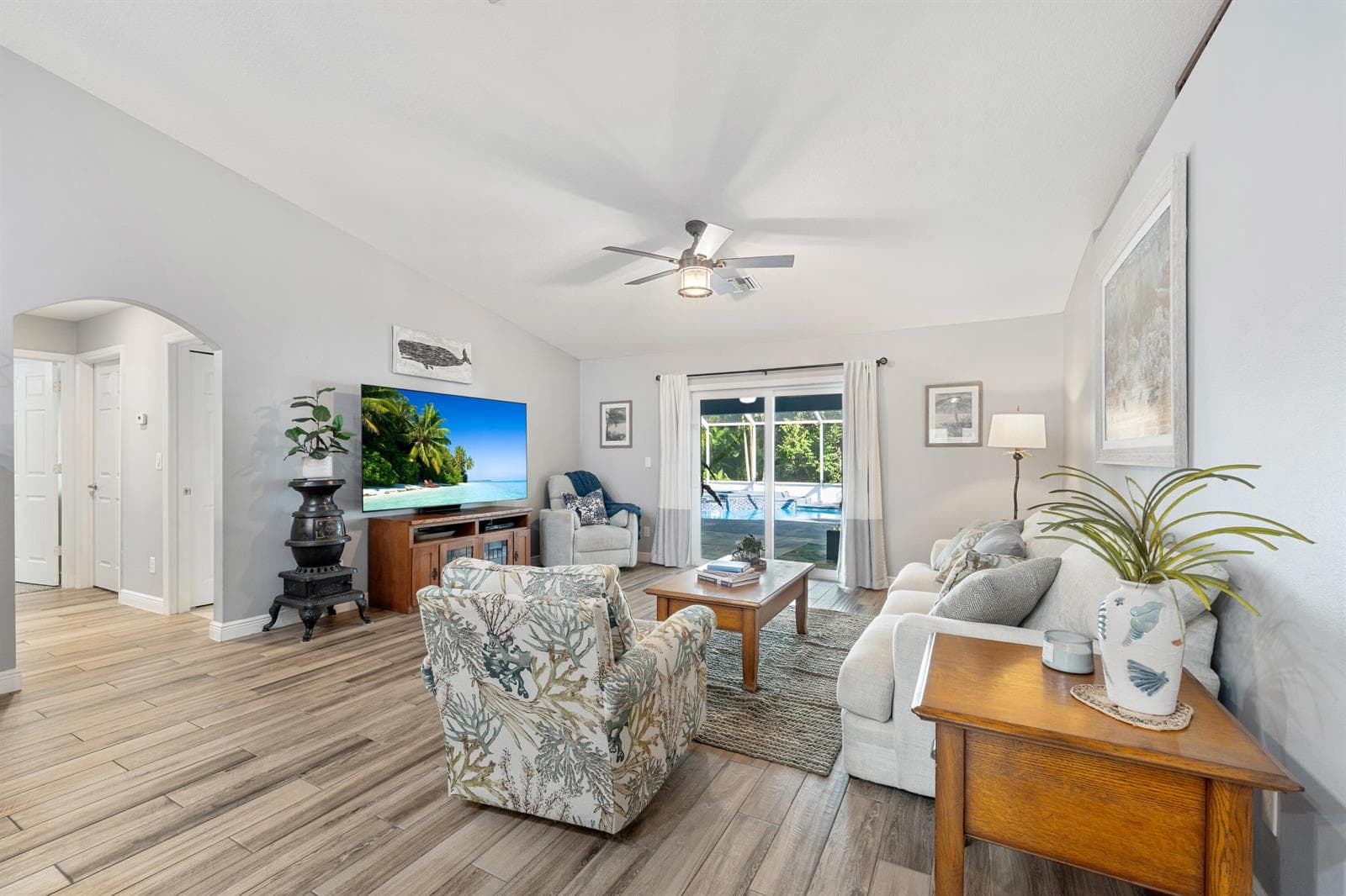 2300 CANOE CREEK Lane photo 13