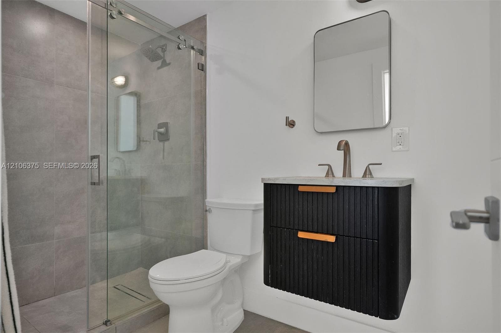 4800 Pine Tree Dr 101 photo 12